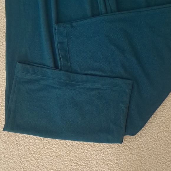 MEDIUM (TALL)     HALARA FLEX WIDE LEG WAFFLE PANTS - Picture 6 of 8